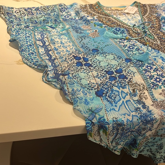 NWT - TRUE COLOURS Lace-up V-neck Caftan - Picture 5 of 9